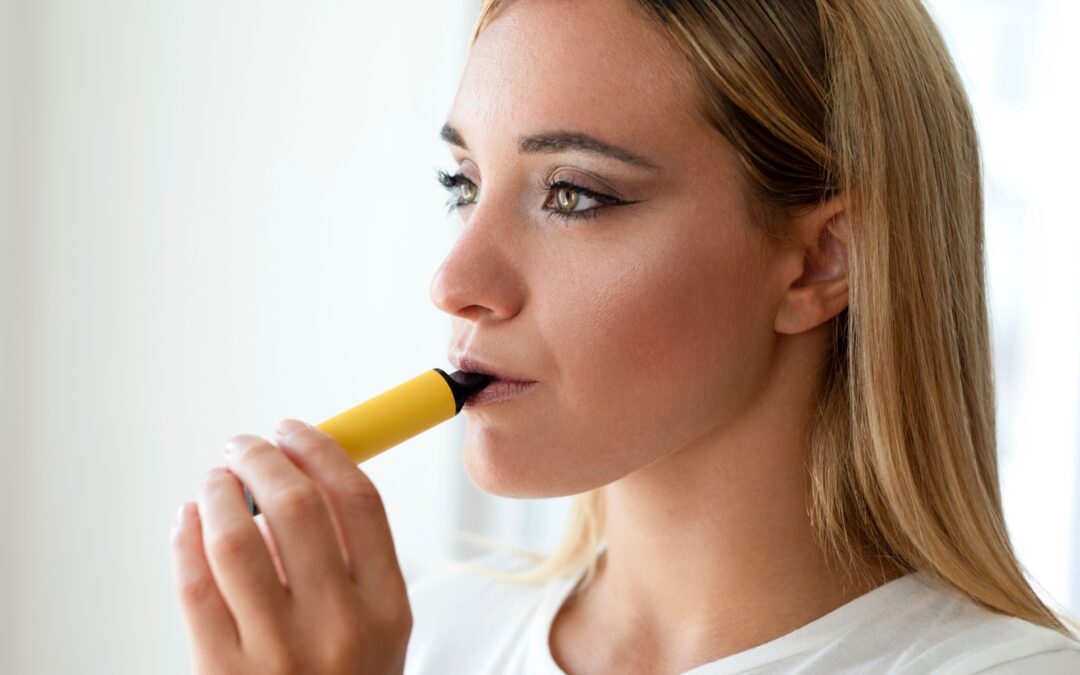 El vapeo aumenta el riesgo de caries