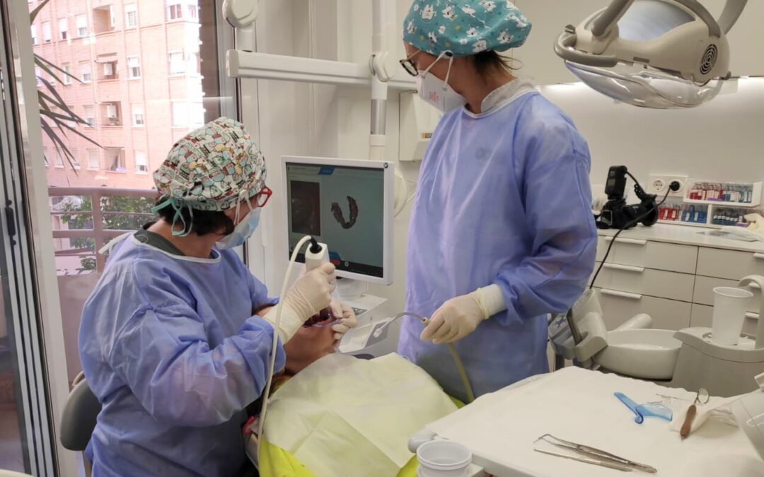 Revisión dental: qué se hace, cada cuánto y por qué es tan importante